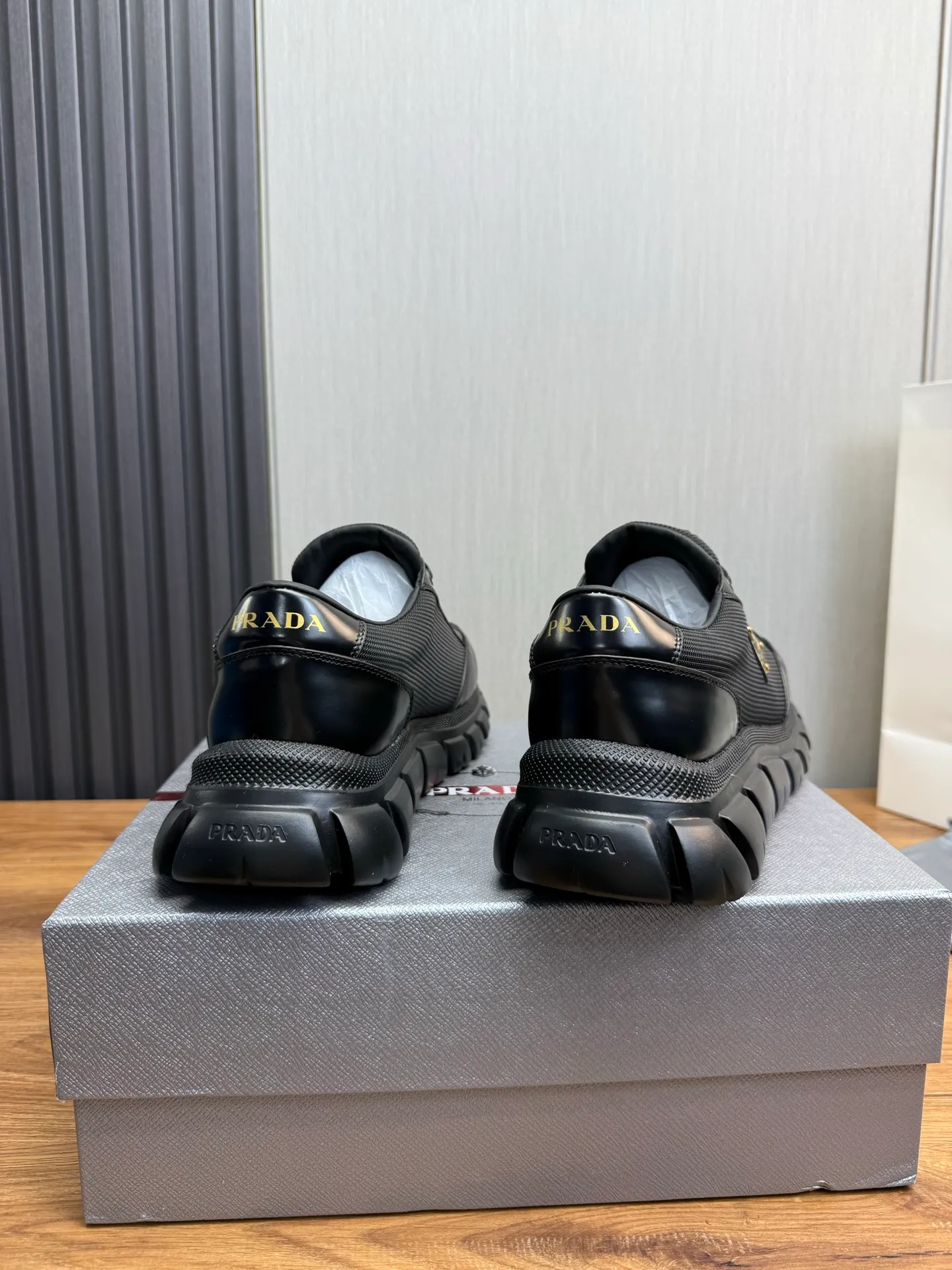 Men's shoes 💰580💰 [PRADA] Popular men's shoes shipped 👏Official website synchronization ⬆️Original cowhide fabric + cowhide lining, 1⃣️:1⃣️reproduction, original sole, 38-45 (45. Customized, non-refundable)